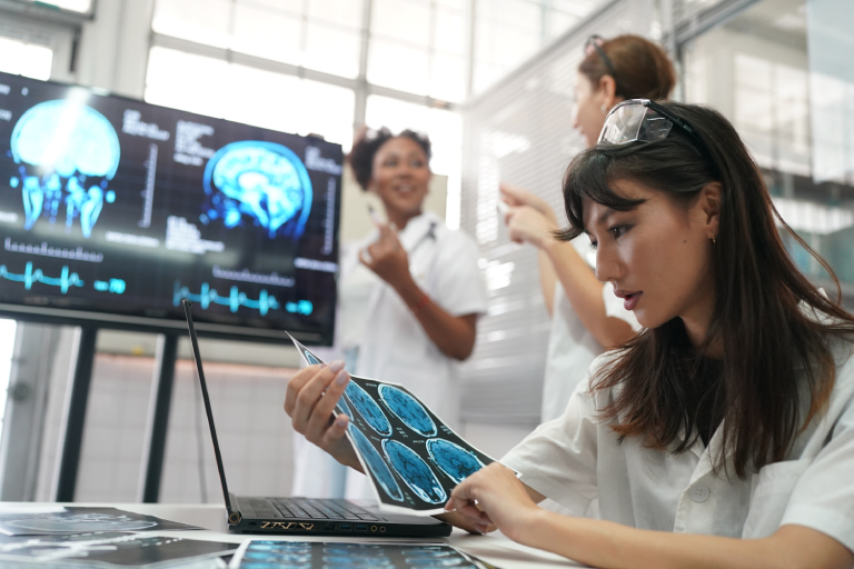 How Hospitals Use AI to Reduce Diagnostic Errors