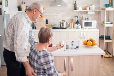 The Future of Home Healthcare: Connected Monitoring Systems